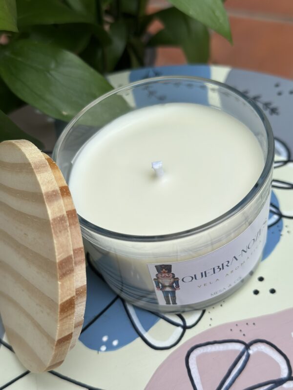 Vela aromática Quebra-Nozes 100g - Imagem 2
