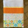 Pano de copa Páscoa - coelhinho laranja